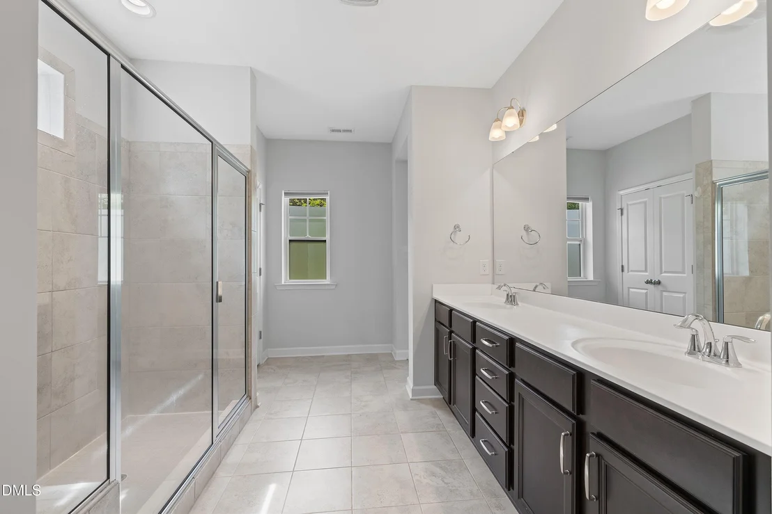Photo of 124 Chapel Run Way