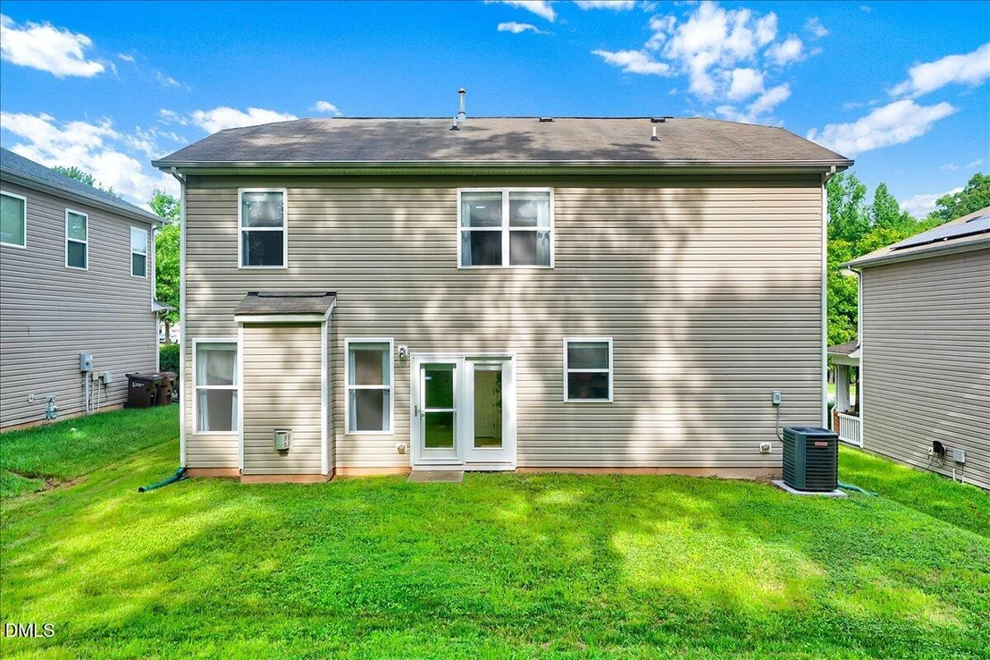 Photo of 5110 Rainmaker Drive