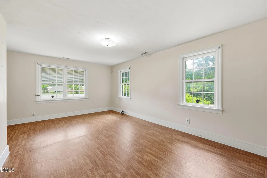 Photo of 1094 Wilsons Mills Road