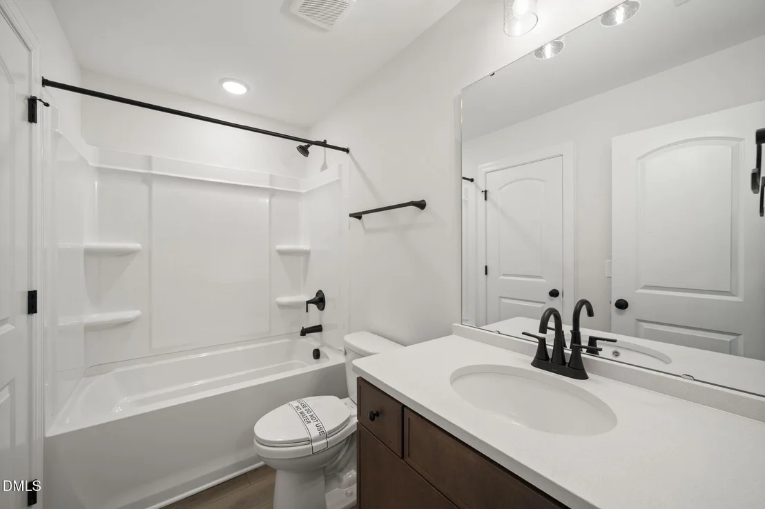 Photo of 2113 Scallans Lane