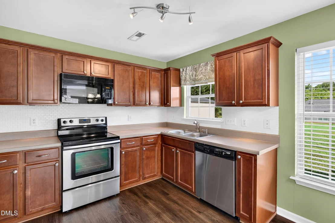 Photo of 2509 Covington Loop