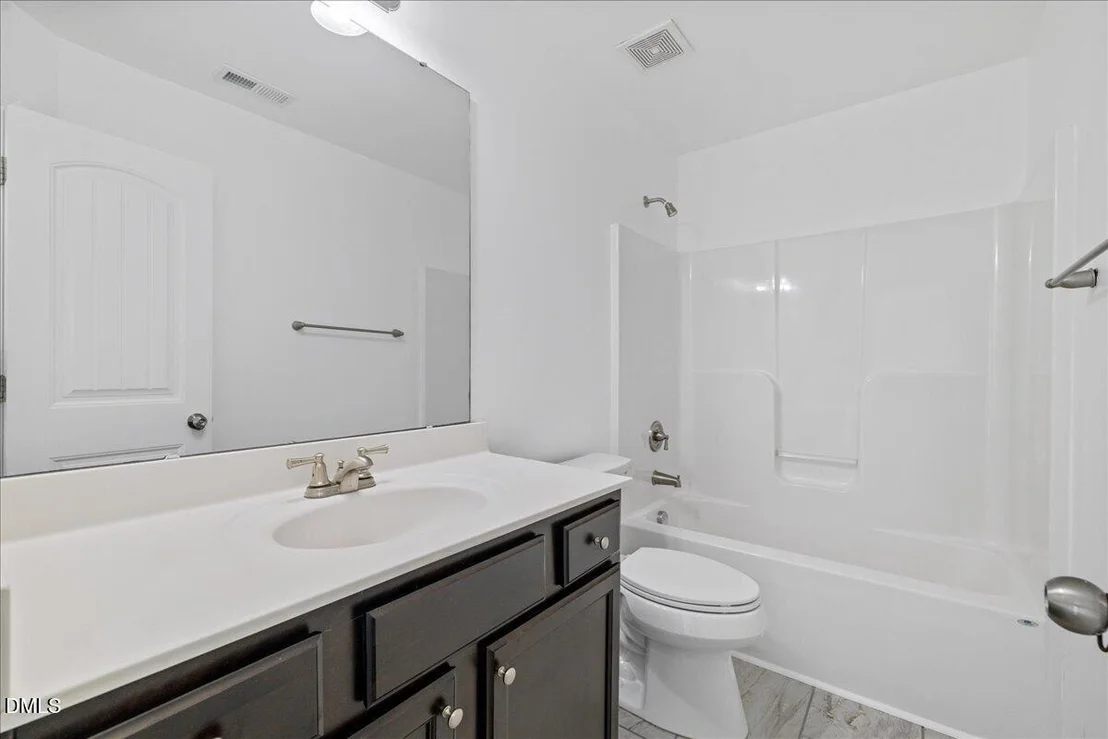 Photo of 324 Chamberlain Drive