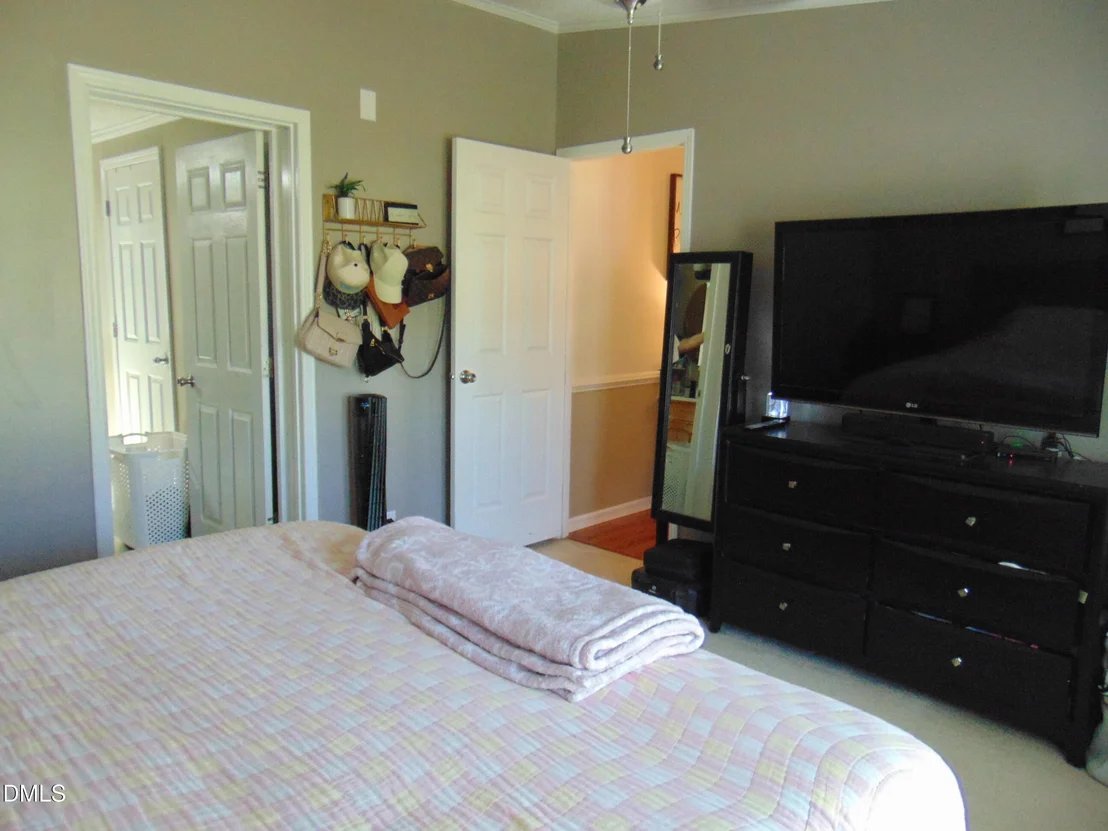 Photo of 543 Duke Drive