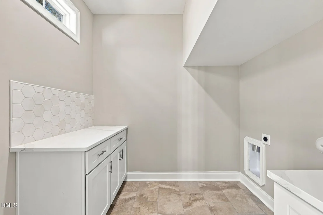 Photo of 1004 Ivey Road