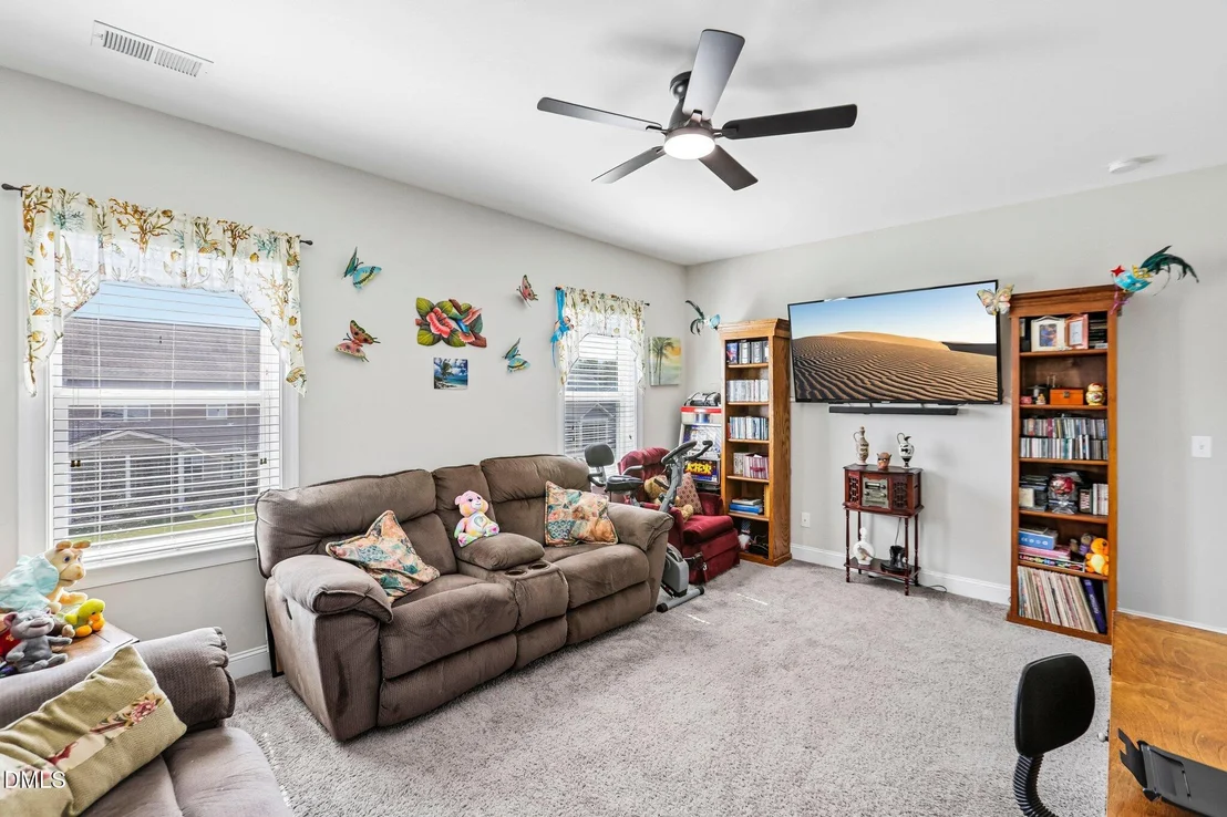 Photo of 98 Kingsly Drive