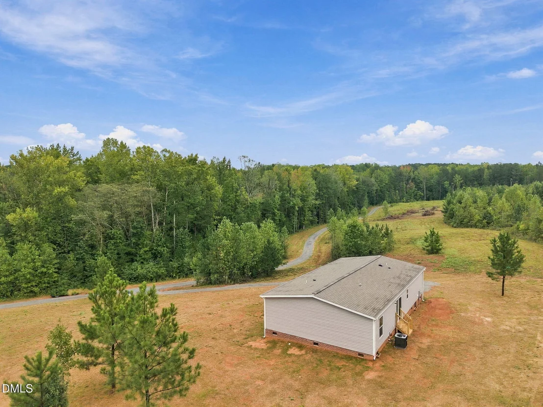 Photo of 8019 Cornwall Road