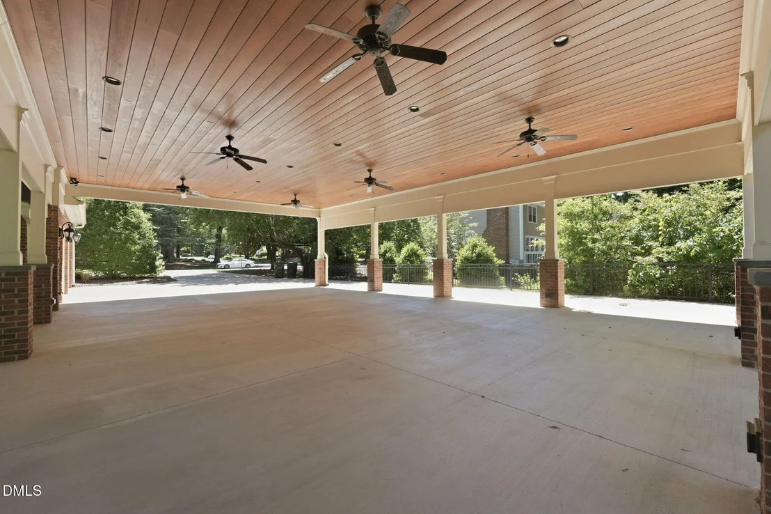 Photo of 2915 Truitt Drive