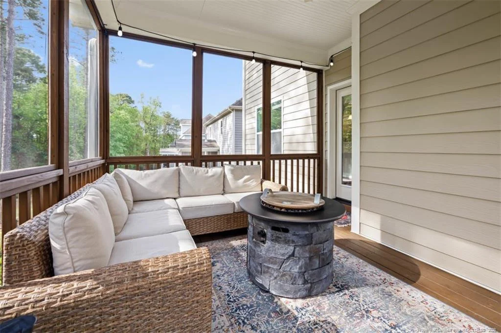 Photo of 48 Valley Brook Lane
