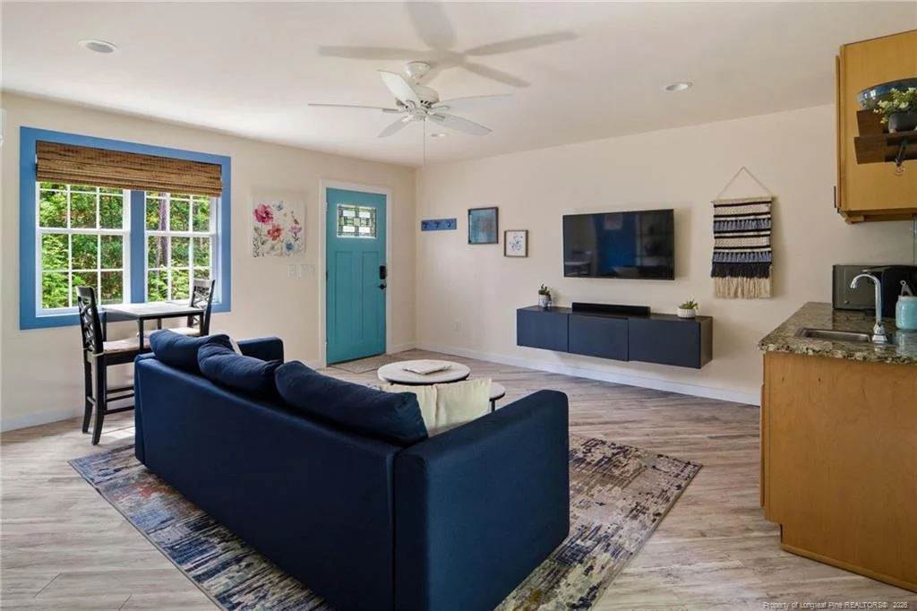Photo of 305 Maples Road