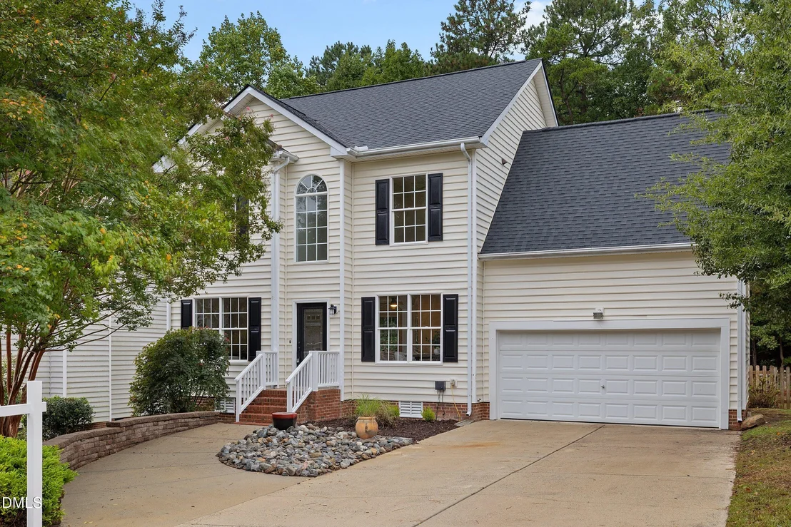 Photo of 711 Midsummer Lane