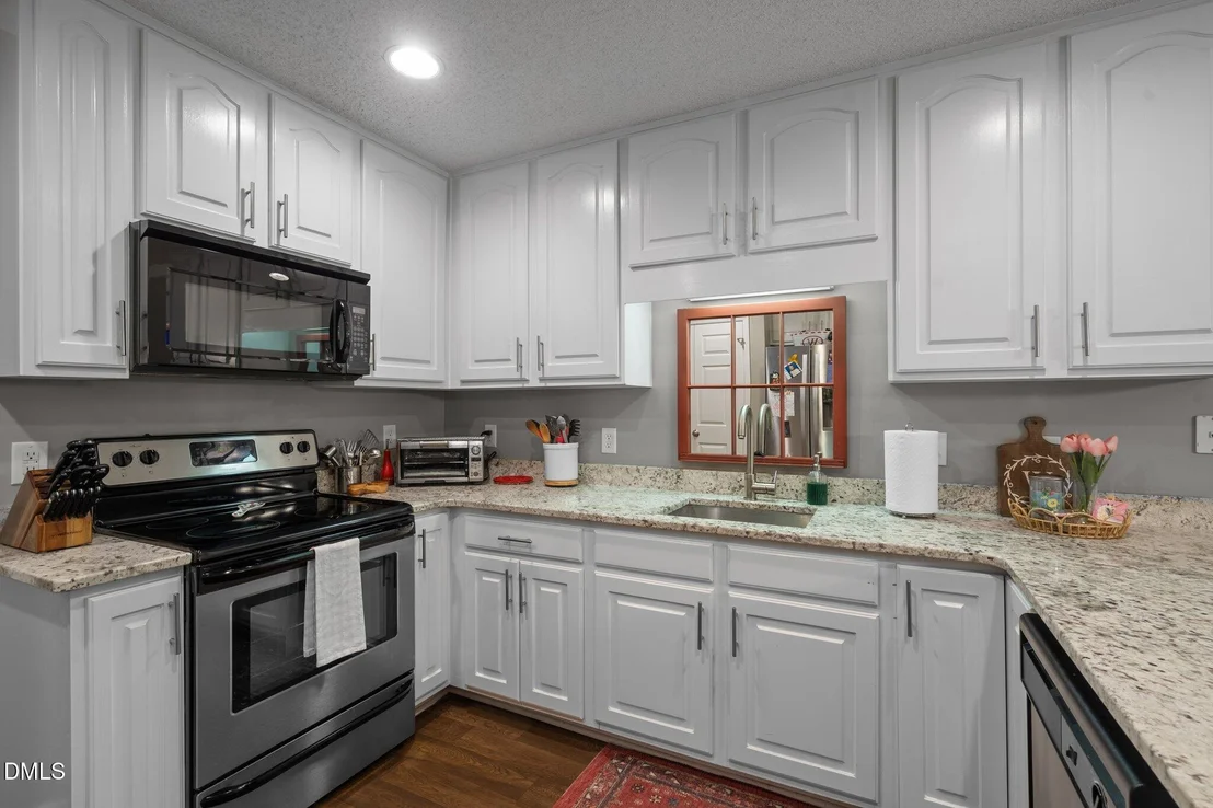 Photo of 262 Clayton Pointe Drive