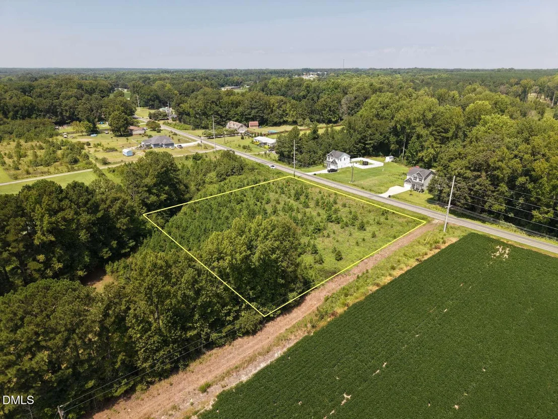 Photo of 482 Clark Road