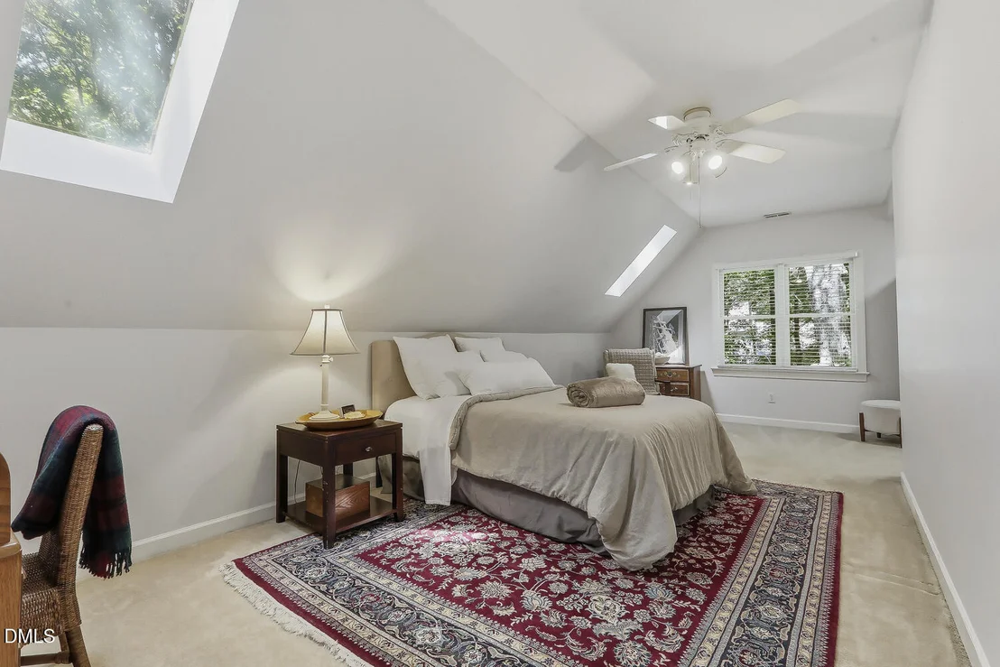 Photo of 429 Grosvenor Drive