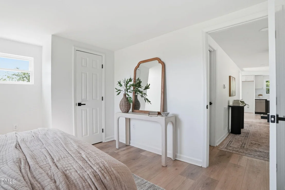 Photo of 1795 Hicks Road