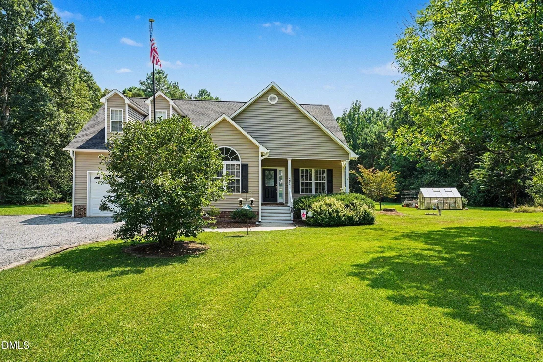 Photo of 492 Tomahawk Drive