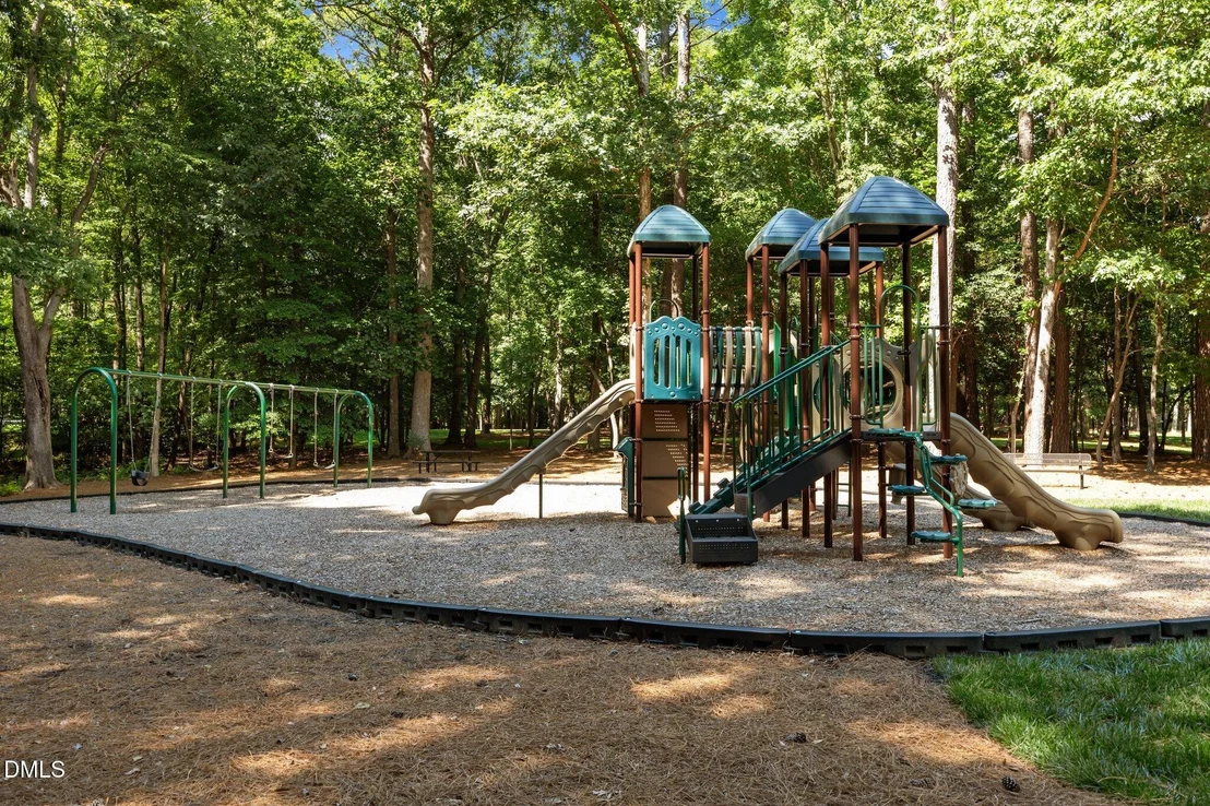 Photo of 1212 Tacketts Pond Drive