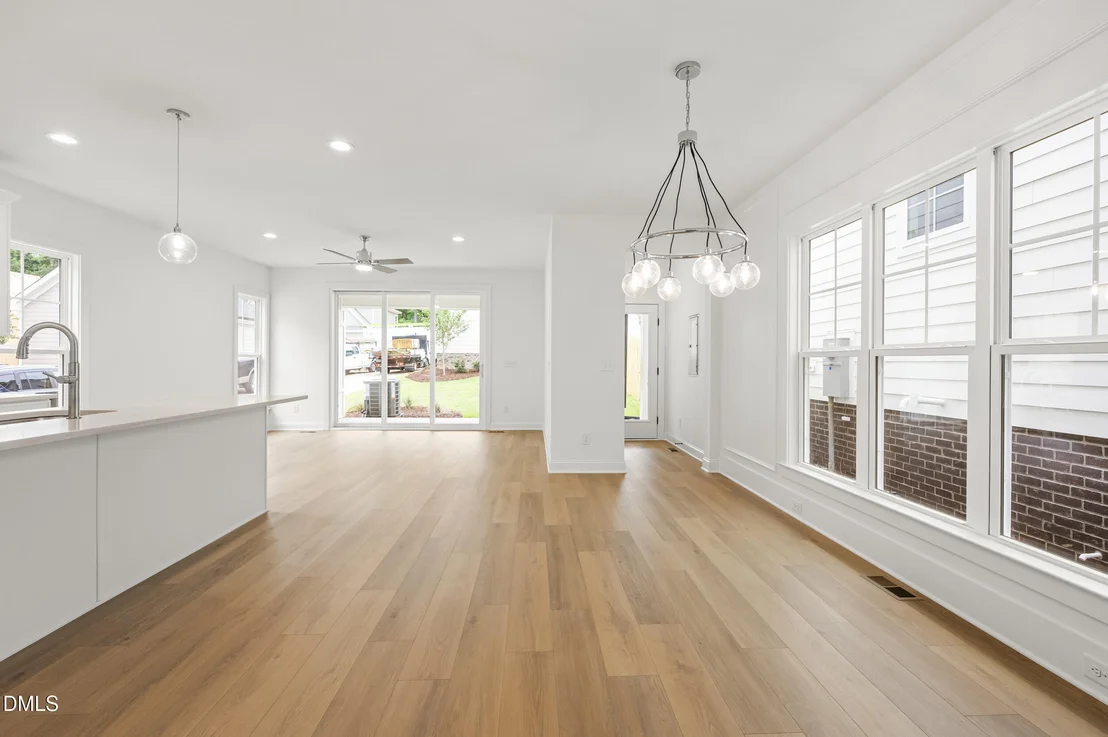 Photo of 724 1/2 Powell Drive