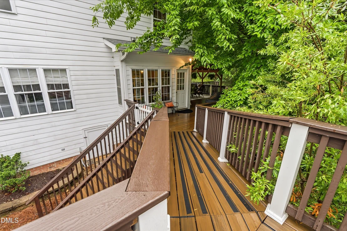 Photo of 1214 Halcyon Place