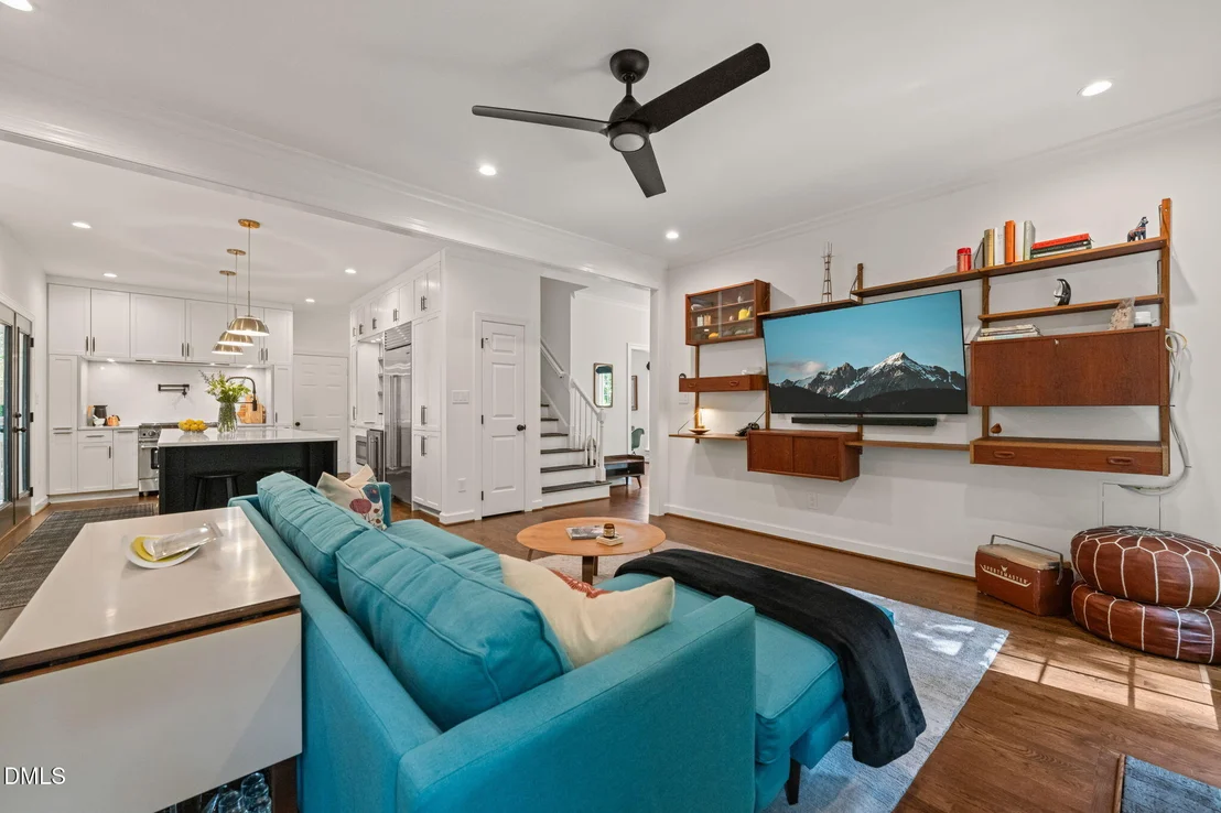 Photo of 102 Ormsby Court