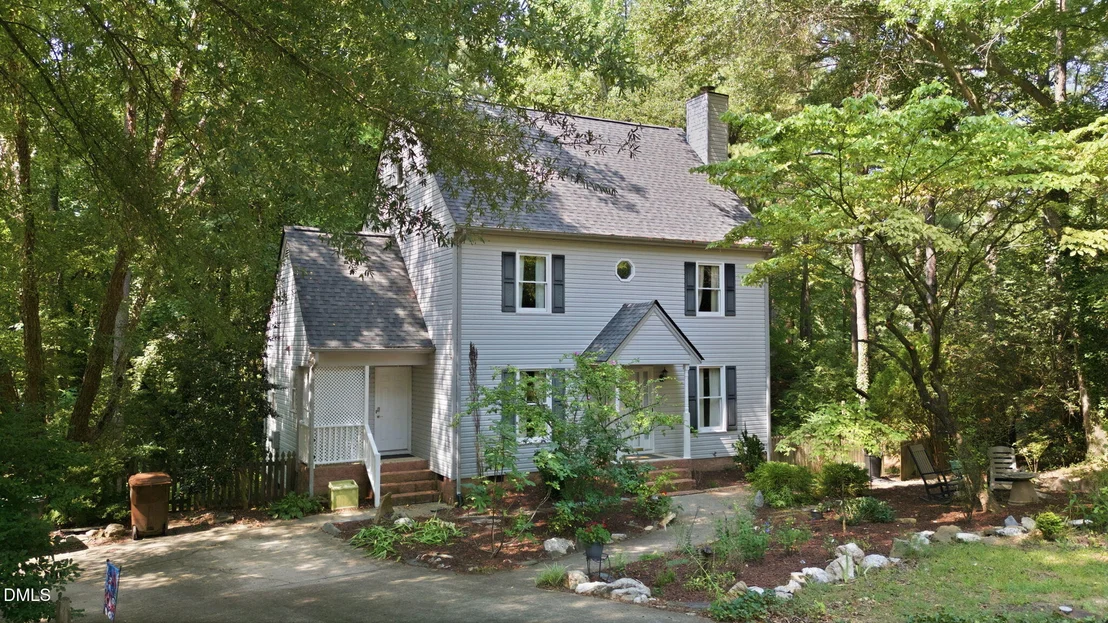 Photo of 1020 Oakwater Drive