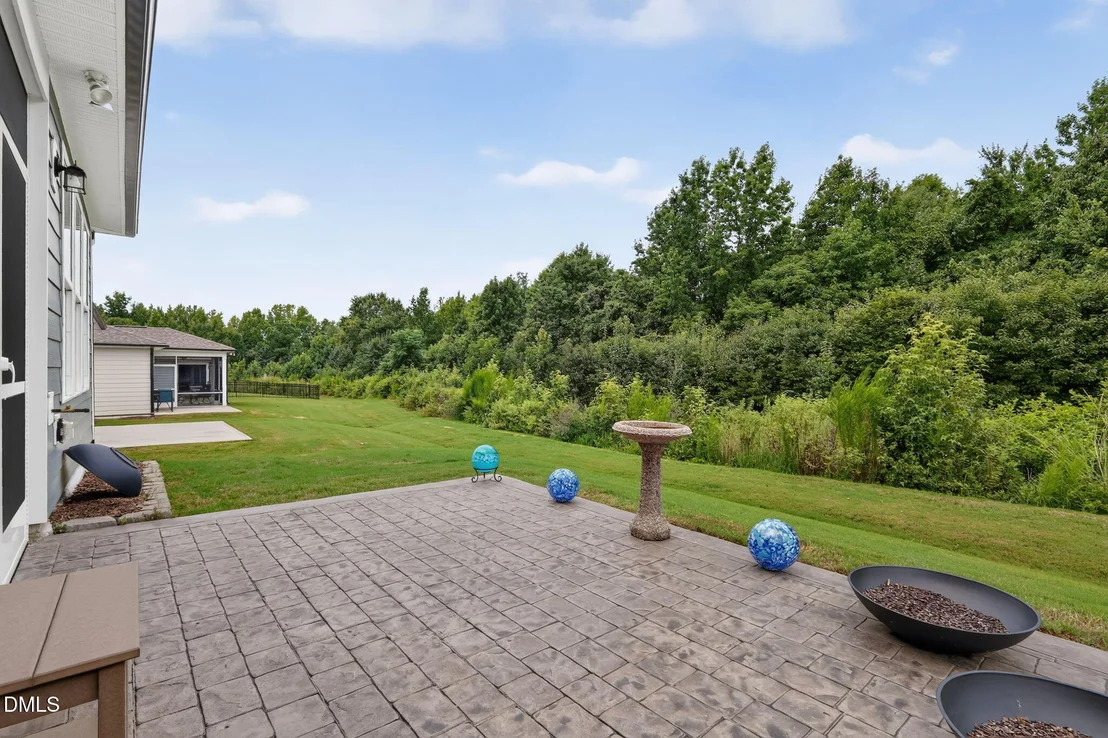Photo of 86 Shadowbrook Trail
