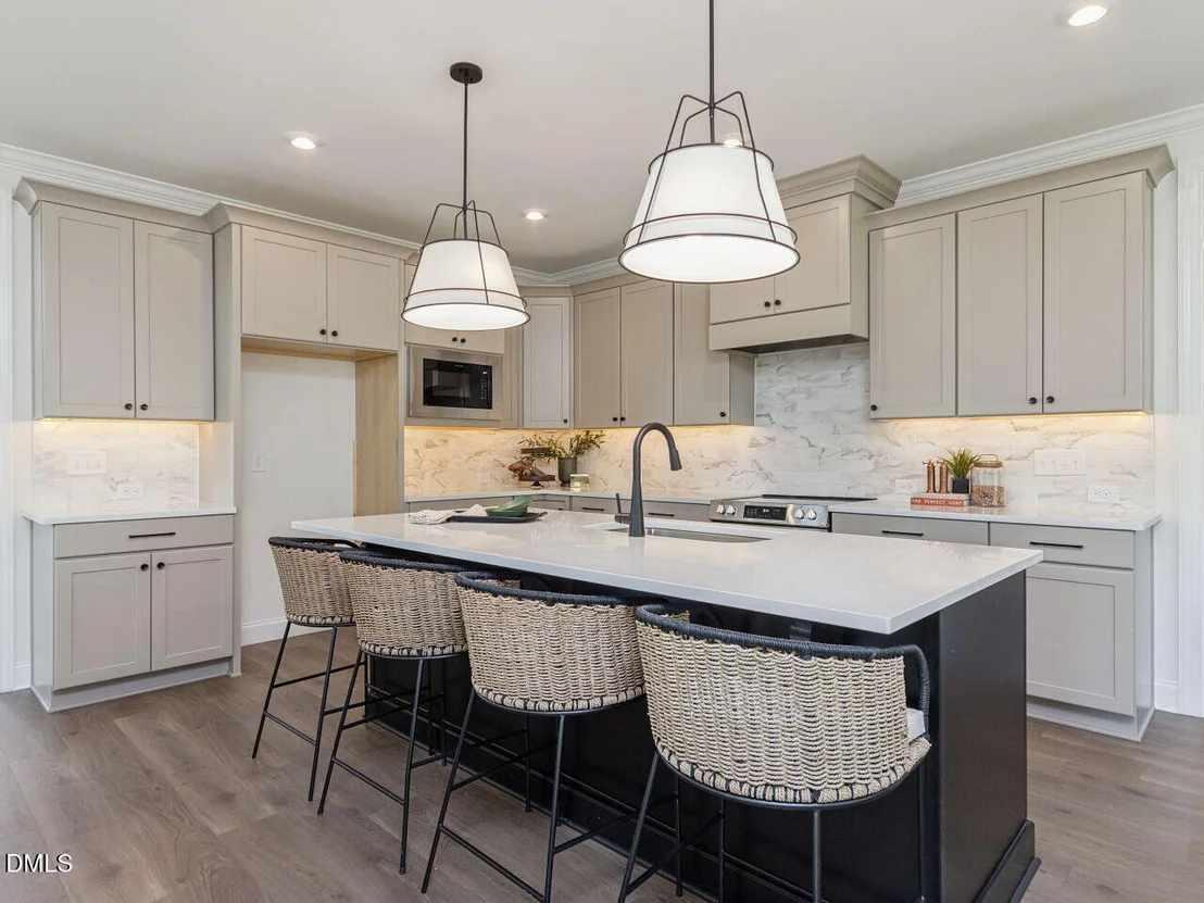 Photo of 6036 Scalybark Road