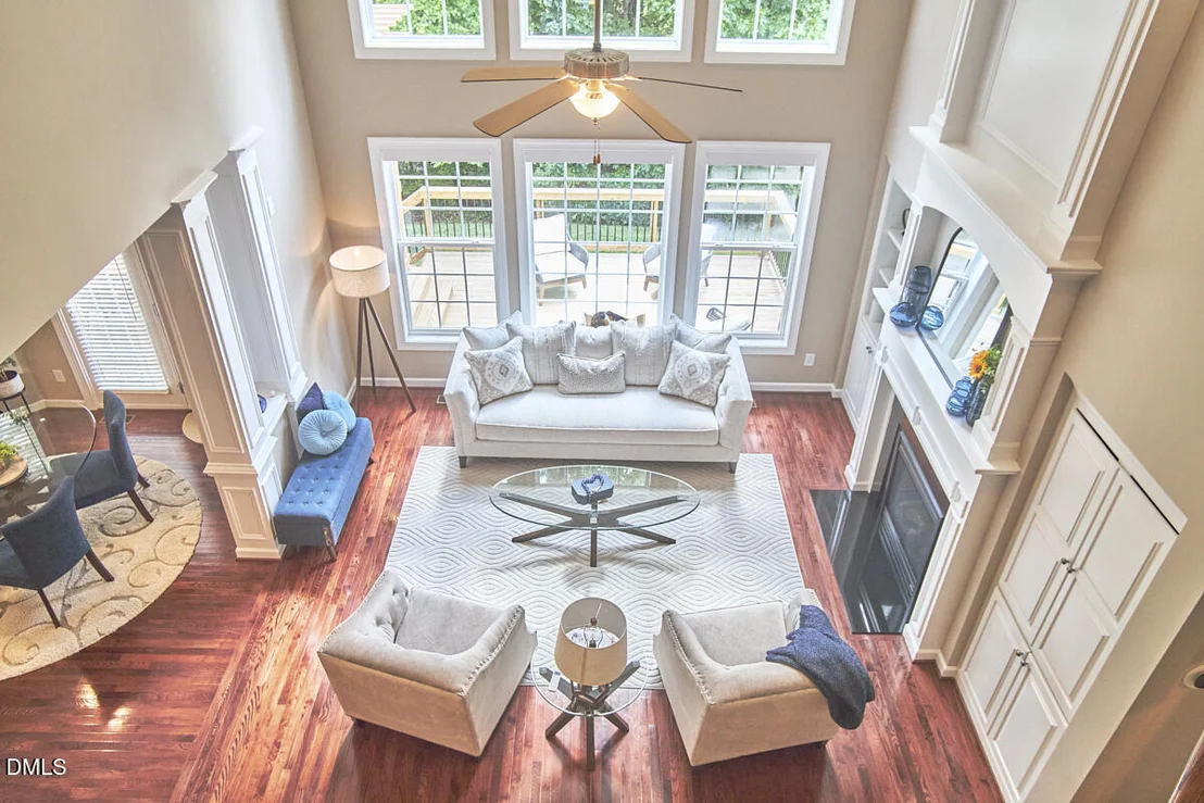 Photo of 2106 Hemlock Hill Drive