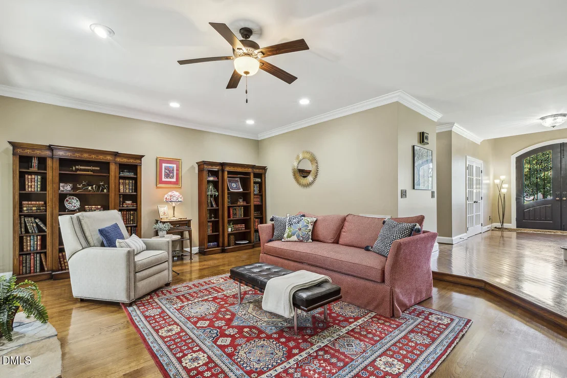 Photo of 6909 Darcy Lane