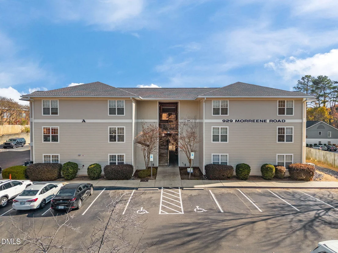 Photo of Unit A23 at 929 Morreene Road