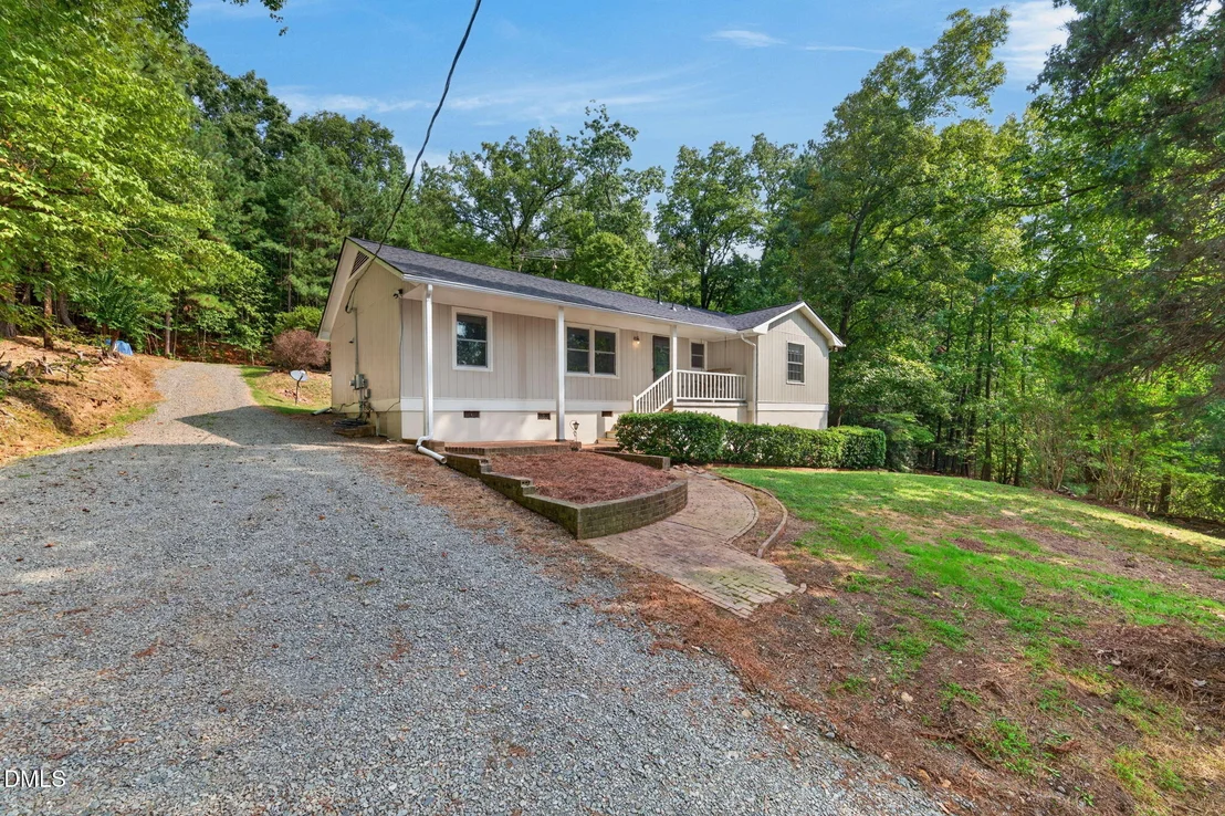 Photo of 16 Piney Mountain Road