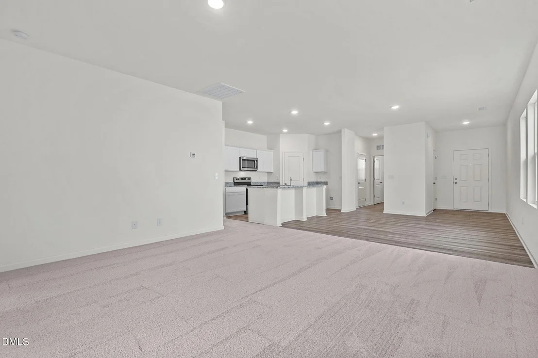Photo of 305 Cherubic Way