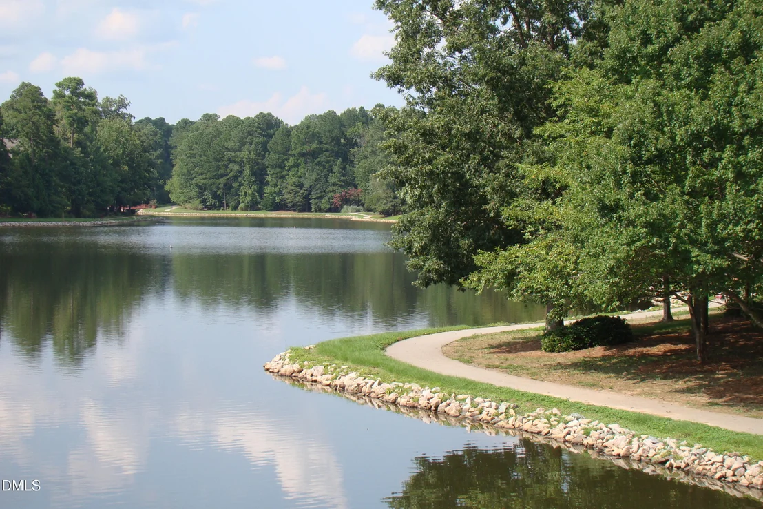 Photo of 314 Highlands Bluffs Drive