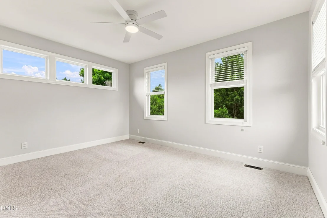 Photo of 4 Macon