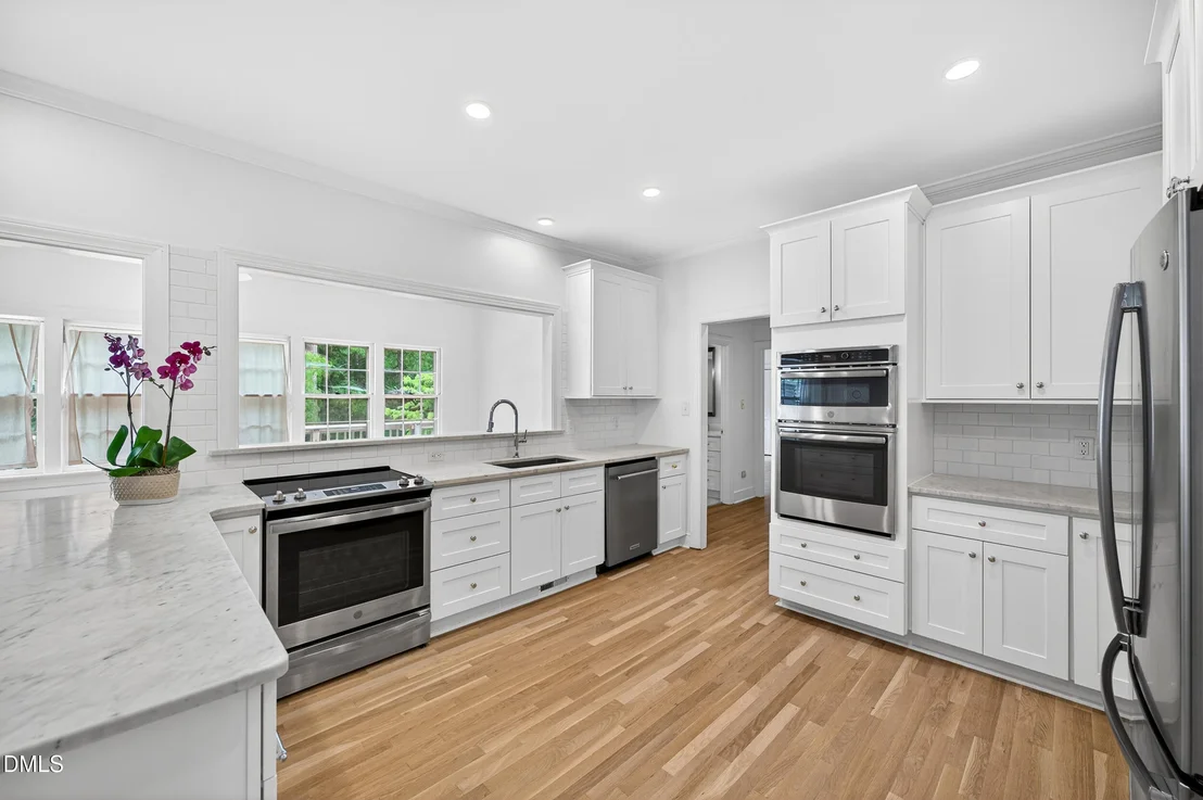 Photo of 1901 Aurora Drive