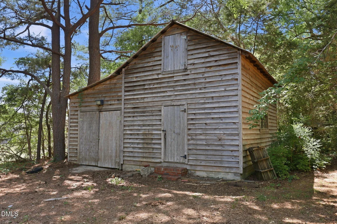 Photo of 462 Darius Pearce Road