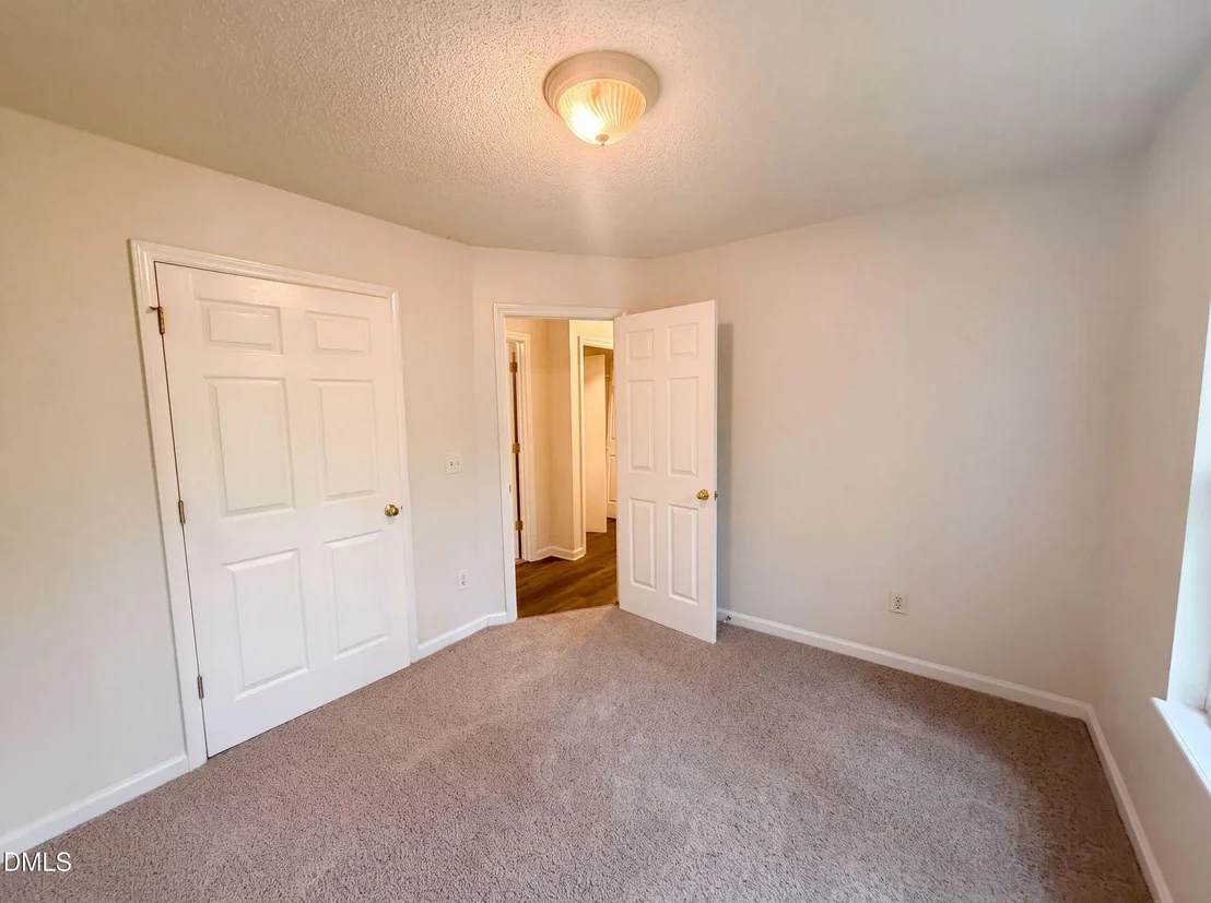Photo of 5501 Wagon Farm Road