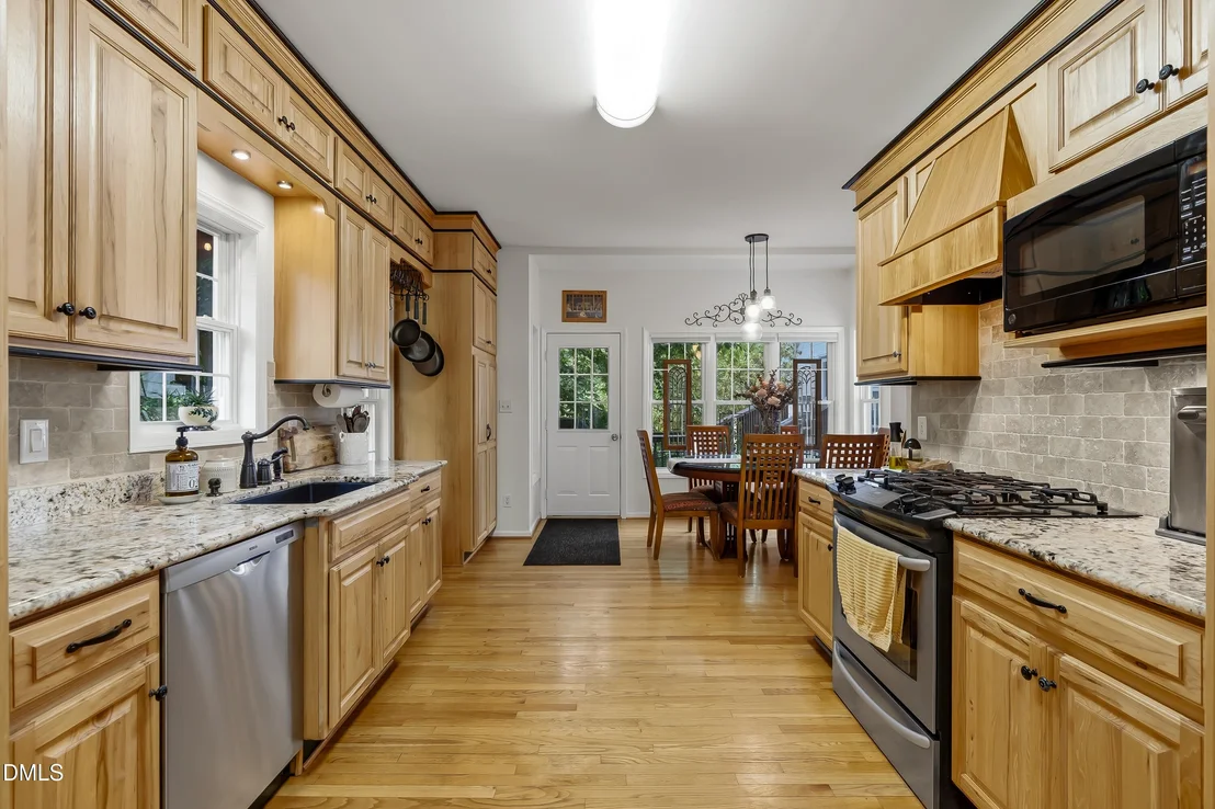 Photo of 1214 Halcyon Place