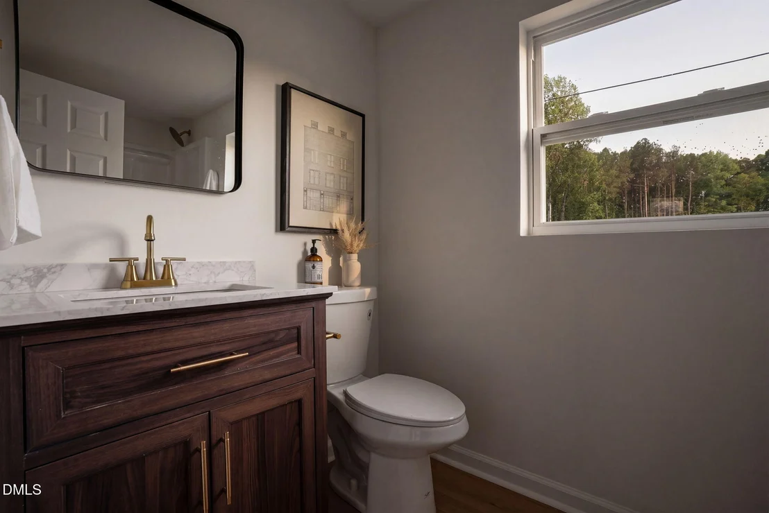 Photo of 1795 Hicks Road