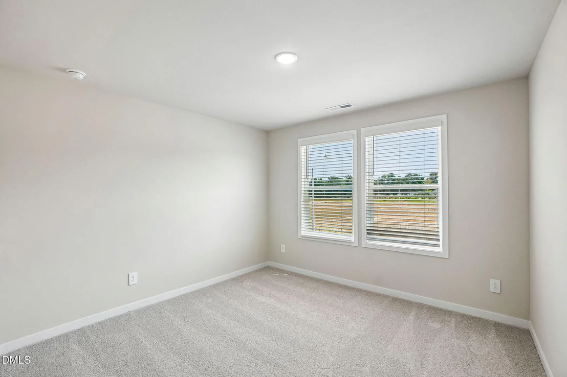 Photo of 141 Gilded Eagle Avenue