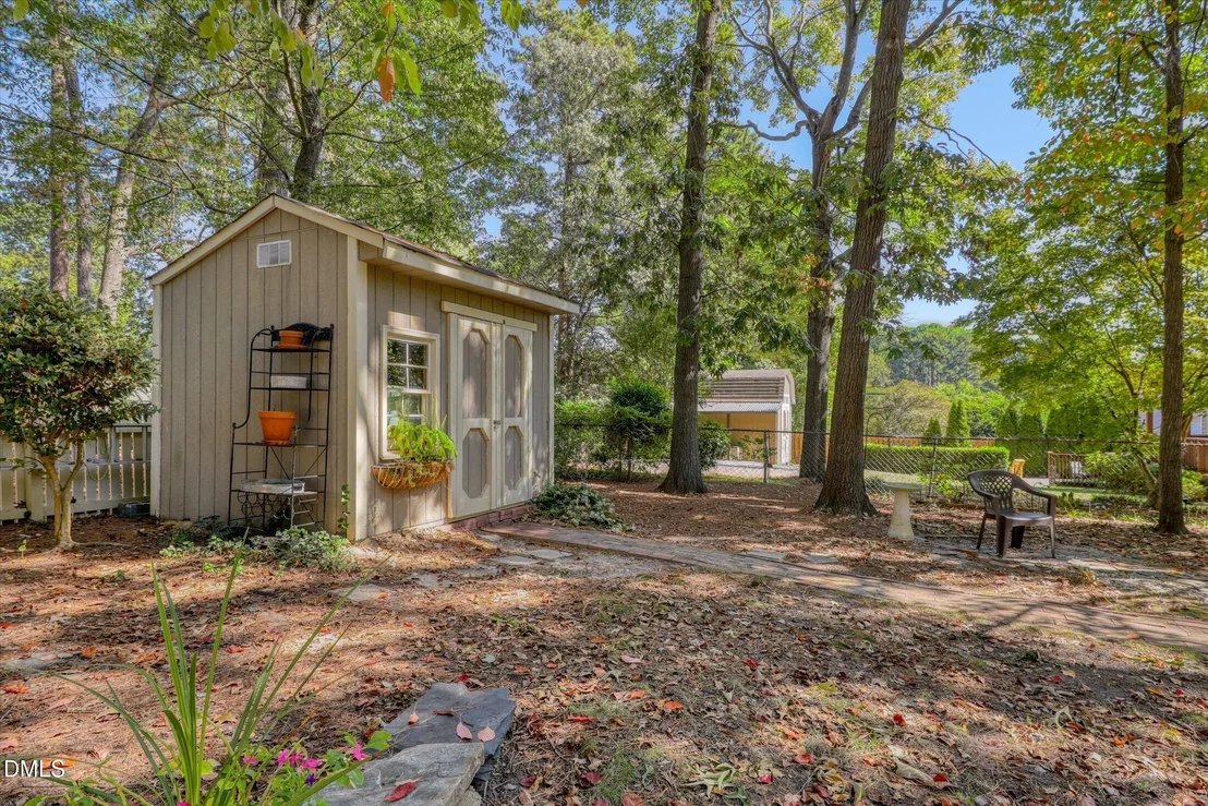 Photo of 209 Rosehaven Drive