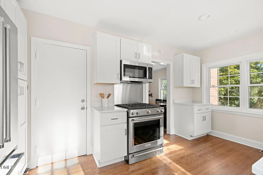 Photo of 2720 University Drive