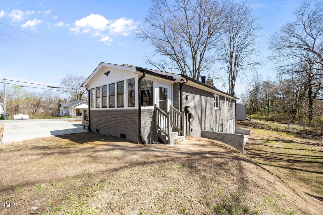 Photo of 1062 Jackson Street