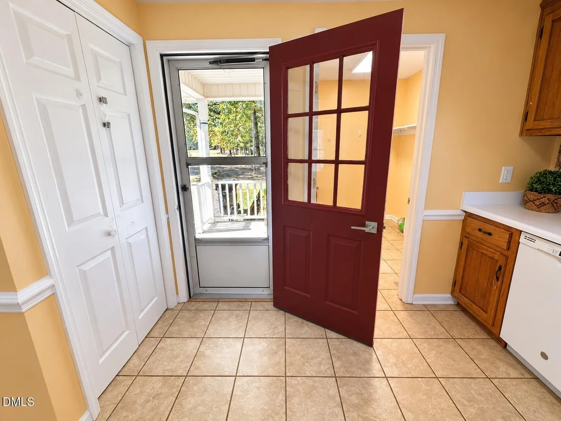Photo of 271 Hawk Road
