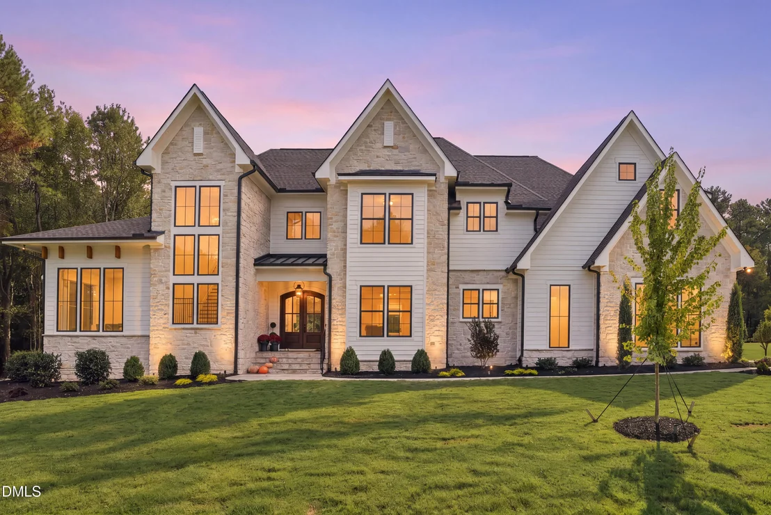 Photo of 181 Westhampton Drive