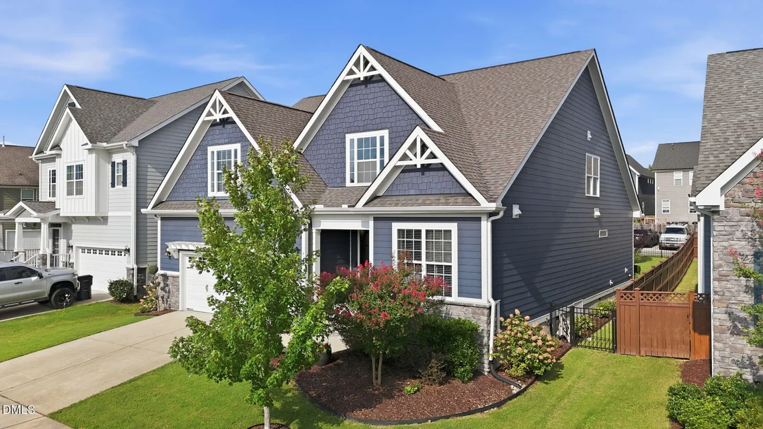 Photo of 417 Midnight Moon Drive
