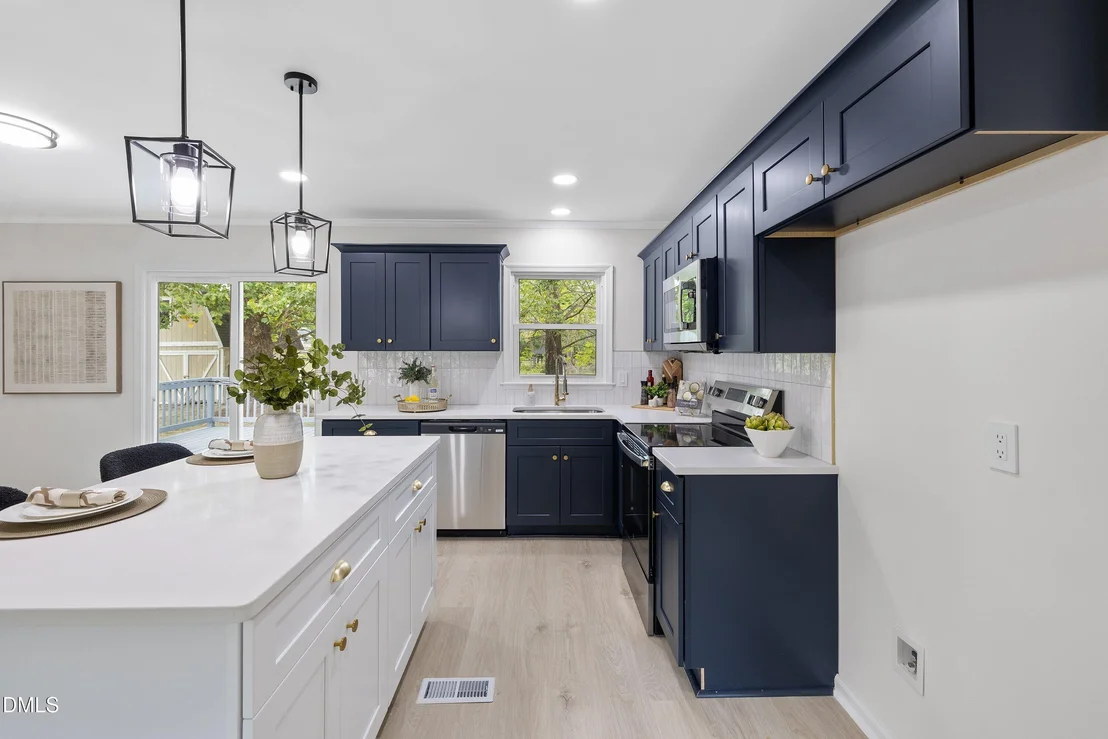 Photo of 1109 Damascus Drive