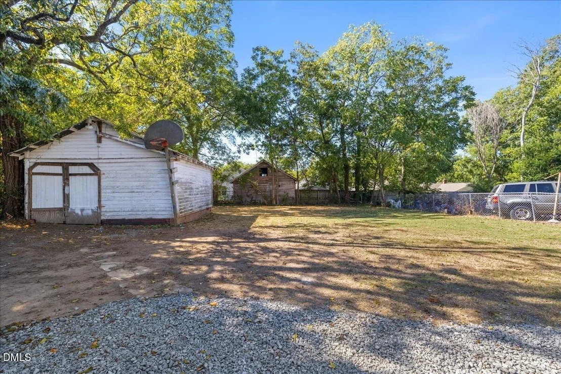 Photo of 911 Alma Street
