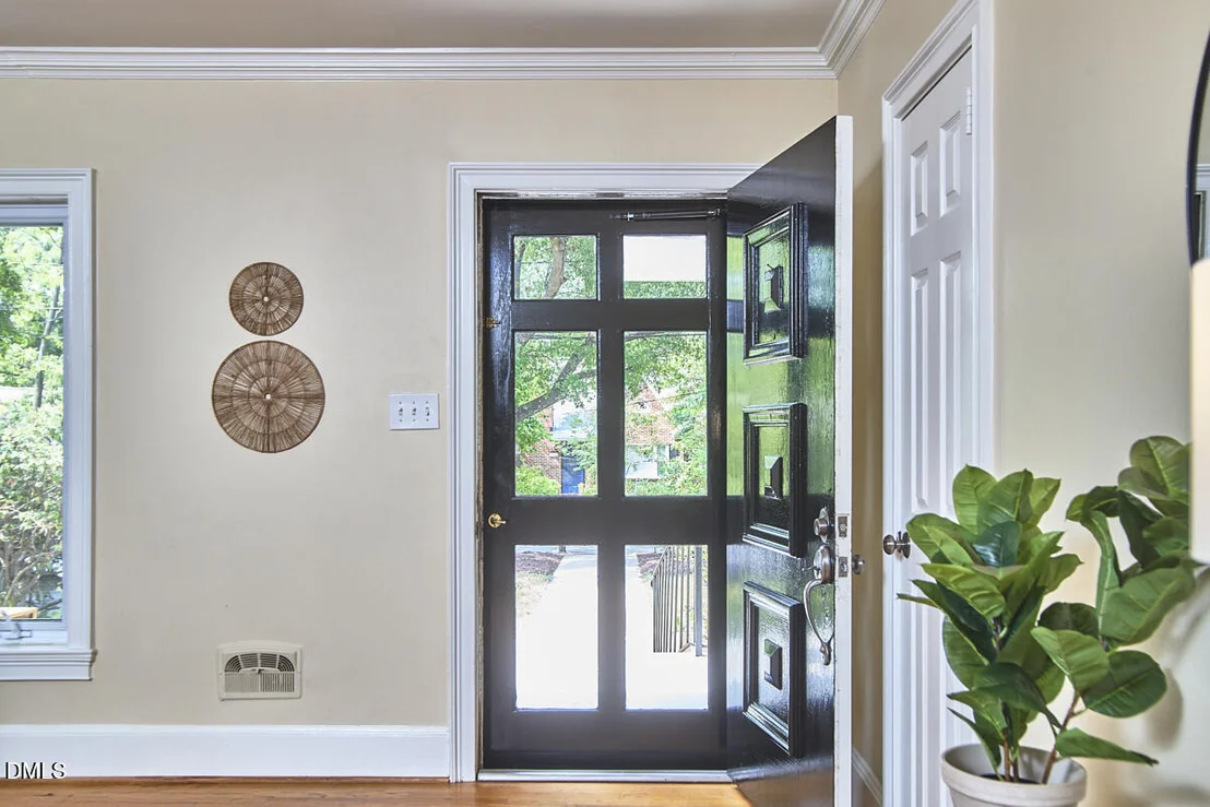 Photo of 118 Forestwood Drive