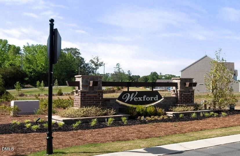 Photo of 2113 Scallans Lane