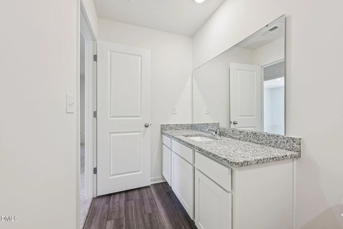 Photo of 2561 Quarry Road